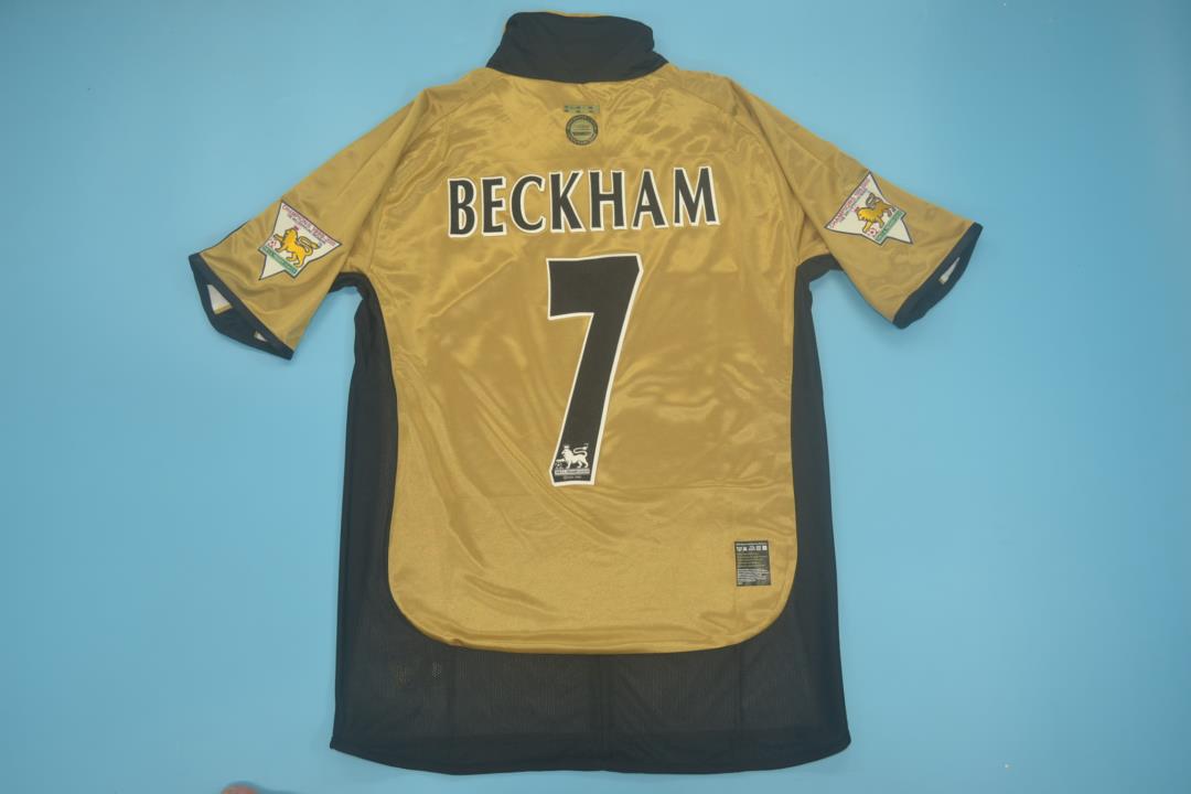 MANCHESTER UNITED 2000 REVERSIBLE AWAY FOOTBALL SHIRT